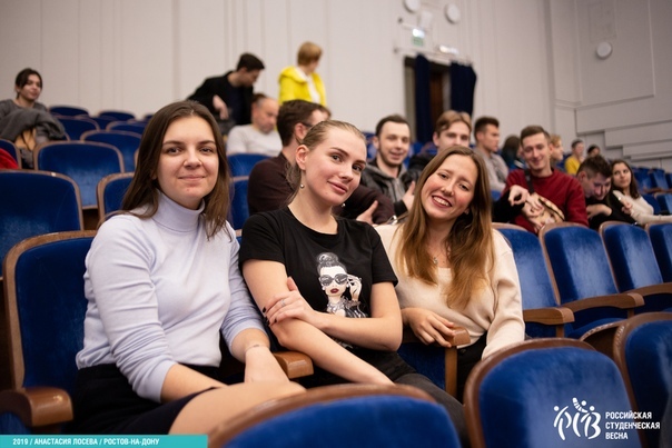 В Ростове открылся студенческий театральный фестиваль «СТУДиЯ»