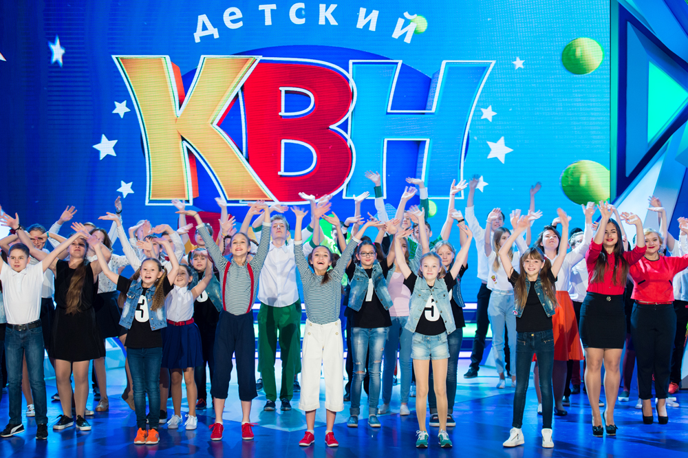 Продолжаем следить за эфирами телевизионного проекта «Детский КВН» на телеканале «СТС»